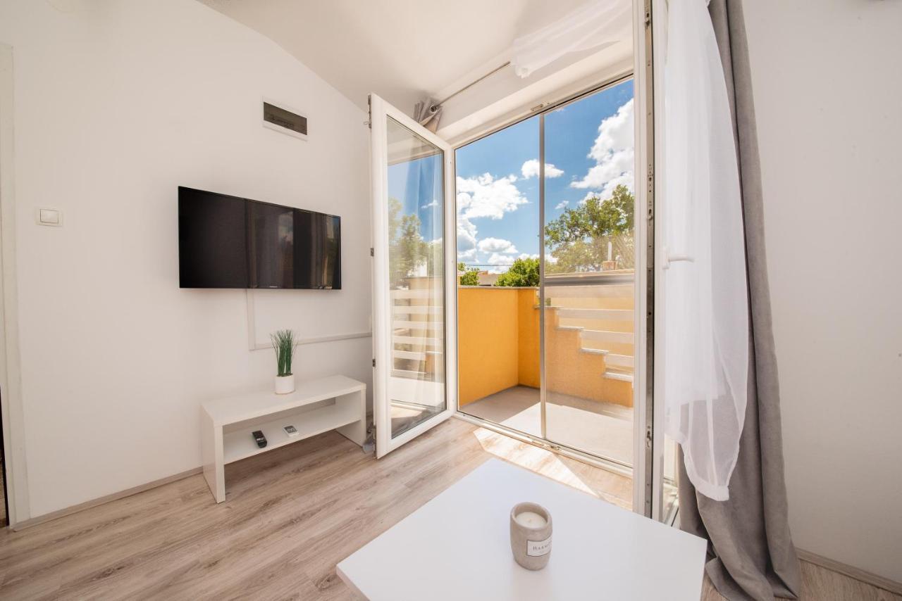 Apartmani Manita Paklenica سيلين المظهر الخارجي الصورة